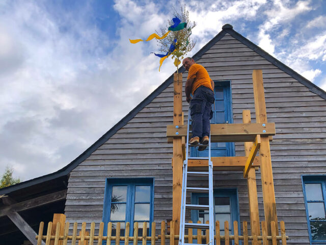 Building a balcony